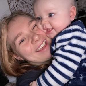 Meet your Posher, Kacey